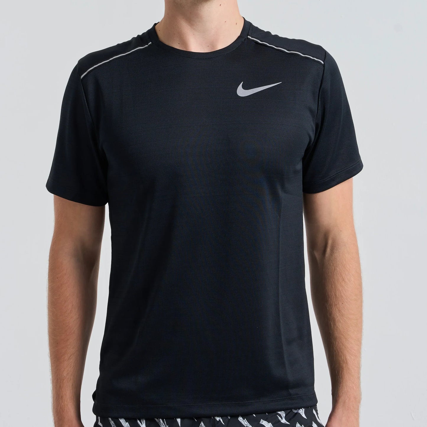 Nike Miler 1.0 T-Shirt - Black
