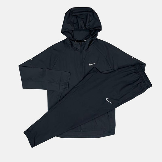 Nike Black Miler Repel Windbreaker Jacket & Black Phenom Pants Set